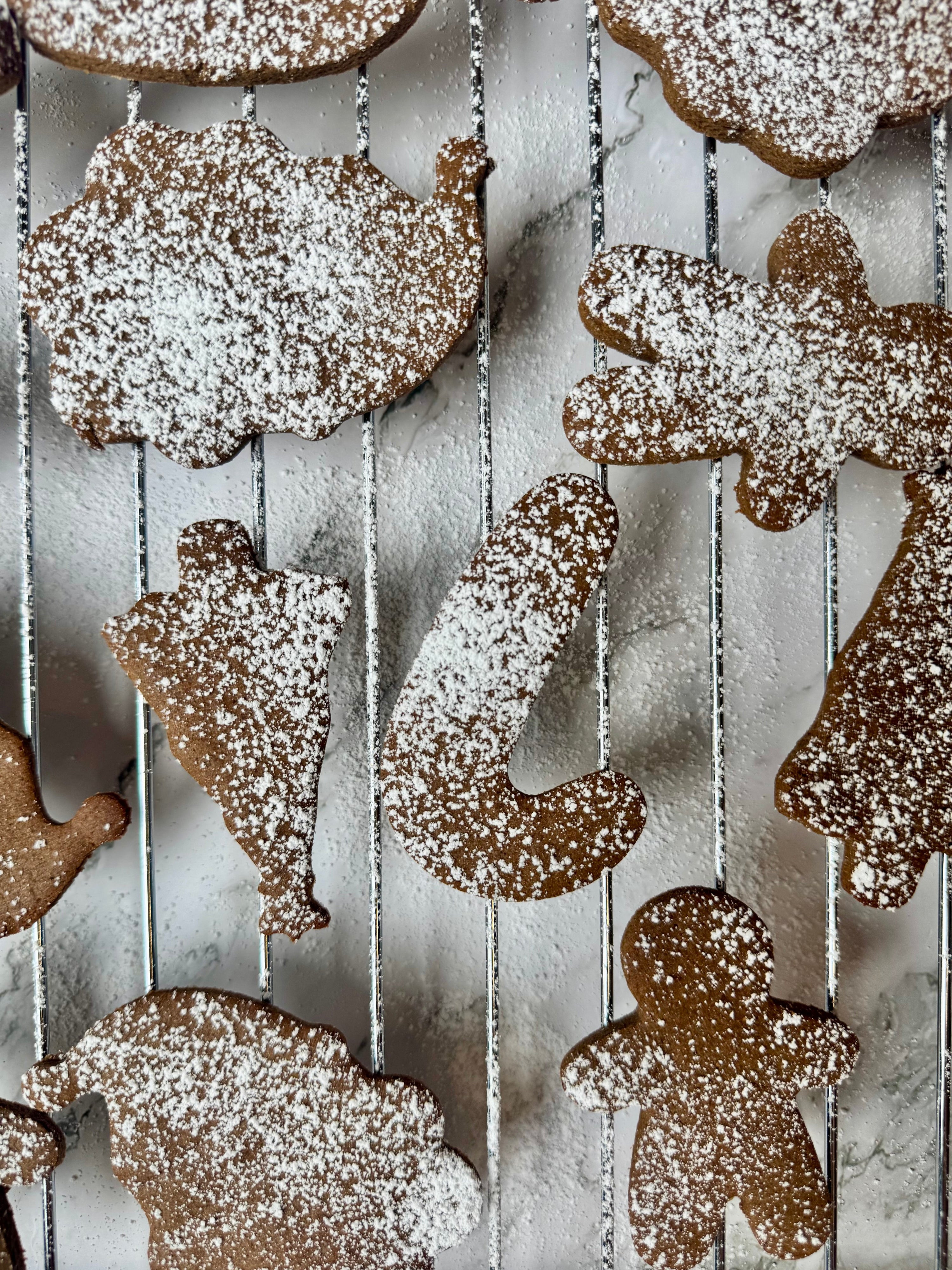 Super Barley Gingerbread Cookies
